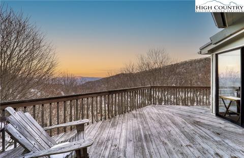 357 Snow Cloud Dr, Seven Devils, NC 28604 photo 3