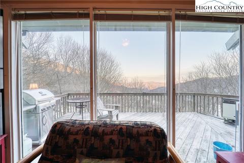357 Snow Cloud Dr, Seven Devils, NC 28604 photo 9