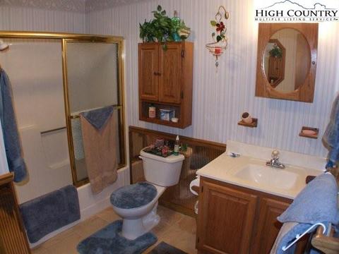36 Key Field Loop Loop, Linville, NC 28646 photo 23