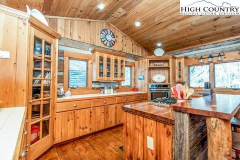 162 Summit Dr, Todd, NC 28684 photo 10