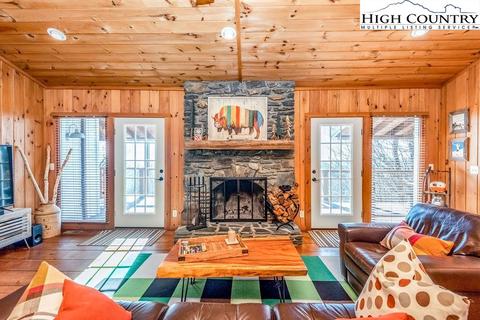 162 Summit Dr, Todd, NC 28684 photo 5