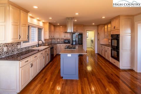 455 Greystone Dr, Boone, NC 28607 photo 16