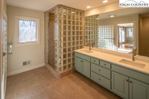 455 Greystone Dr, Boone, NC 28607 photo 23