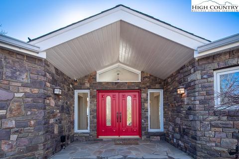455 Greystone Dr, Boone, NC 28607 photo 9