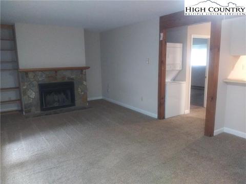 471 Kellwood Dr #471, Boone, NC 28607 photo 2