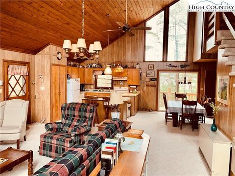 298 Buckshot Ridge Rd, Deep Gap, NC 28618 photo 12