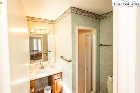 394 Eagle Dr, Boone, NC 28607 photo 21