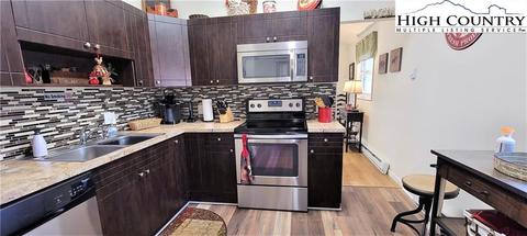 106 Overbrook Knl, Beech Mountain, NC 28604 photo 4