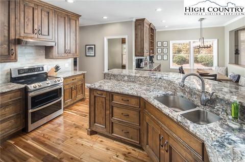 1366 Laurel Knob Rd, Todd, NC 28684 photo 17
