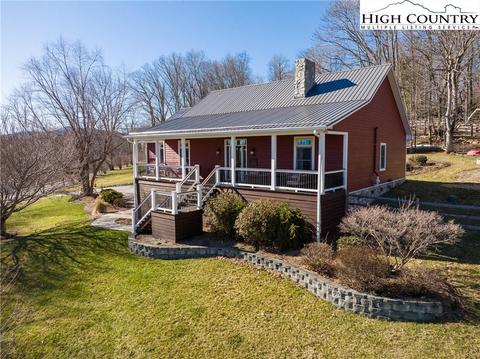 1366 Laurel Knob Rd, Todd, NC 28684 photo 1