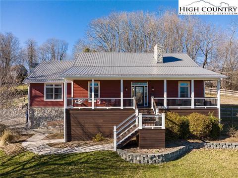 1366 Laurel Knob Rd, Todd, NC 28684 photo 2