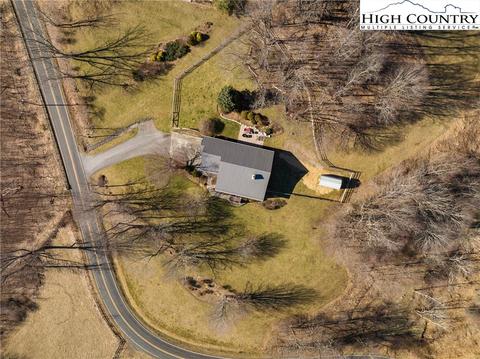1366 Laurel Knob Rd, Todd, NC 28684 photo 46