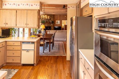 205 Elm, Boone, NC 28607 photo 18