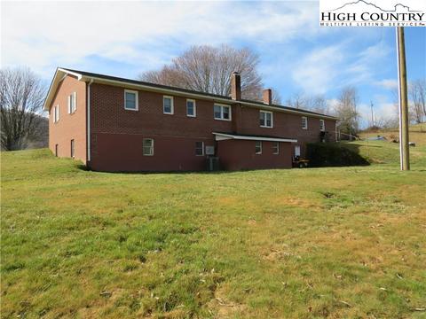 32 Hampton Ln, Sparta, NC 28675 photo 31