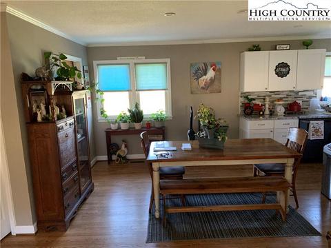 32 Hampton Ln, Sparta, NC 28675 photo 7