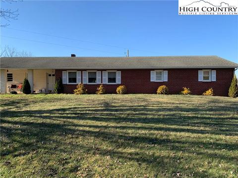 32 Hampton Ln, Sparta, NC 28675 photo 4