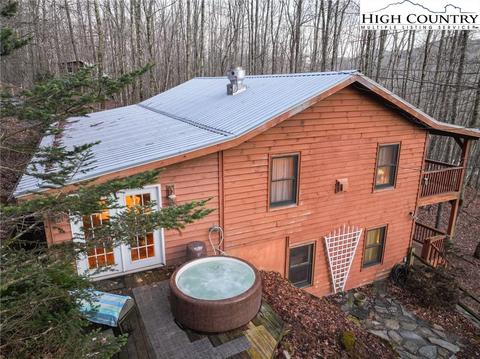 6218 Junaluska, Boone, NC 28607 photo 4