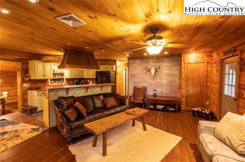 6218 Junaluska, Boone, NC 28607 photo 10
