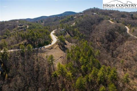 261 Red Cedar Rd, Boone, NC 28607 photo 3