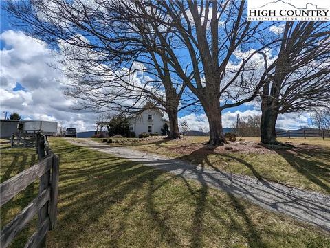2072 Golf Course Rd, Sparta, NC 28675 photo 9