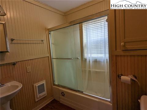 2072 Golf Course Rd, Sparta, NC 28675 photo 33