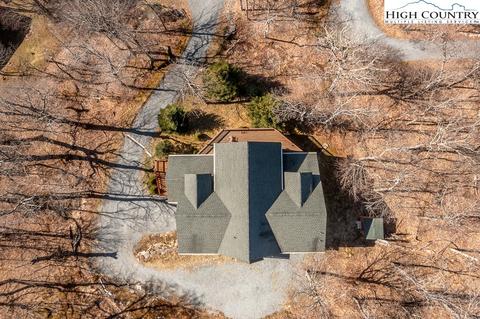 127 Spruce Hollow Rd, Beech Mountain, NC 28604 photo 32
