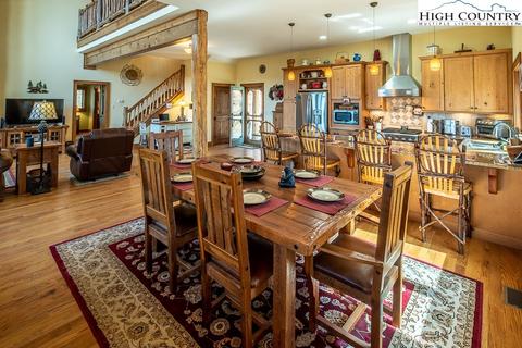 127 Spruce Hollow Rd, Beech Mountain, NC 28604 photo 11
