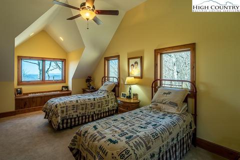 127 Spruce Hollow Rd, Beech Mountain, NC 28604 photo 18