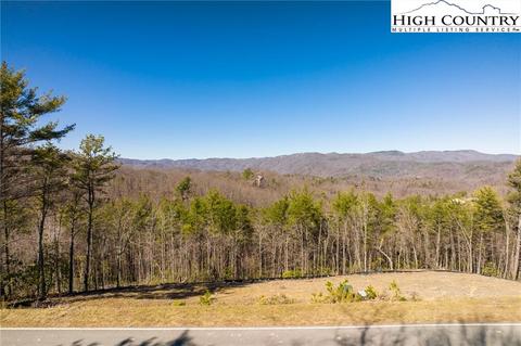 262 Red Cedar Rd, Boone, NC 28607