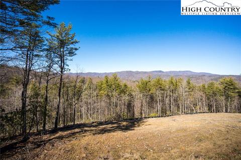 262 Red Cedar Rd, Boone, NC 28607 photo 2