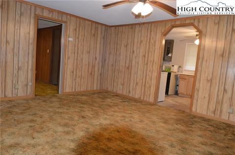 125 Sidden Ln, Sparta, NC 28675 photo 9