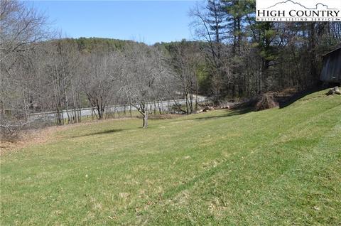 125 Sidden Ln, Sparta, NC 28675 photo 2