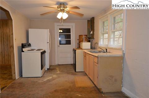 125 Sidden Ln, Sparta, NC 28675 photo 15