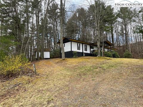 164 Smith Rd, Deep Gap, NC 28618 photo 2