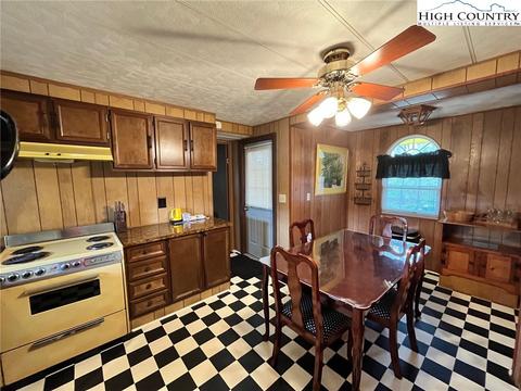 164 Smith Rd, Deep Gap, NC 28618 photo 8