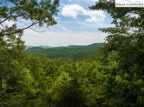 1282 Reynolds Pkwy, Boone, NC 28607