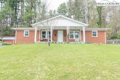225 225-a Cherrybrook Ln, Boone, NC 28607 photo 1