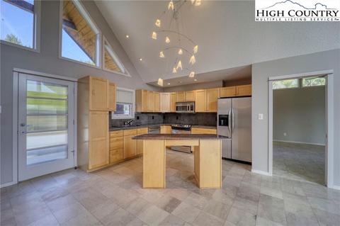 734 Ridge Rd, Boone, NC 28607 photo 16