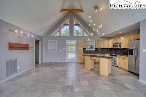 734 Ridge Rd, Boone, NC 28607 photo 12