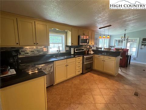 480 Fraser Rd, Sparta, NC 28675 photo 28