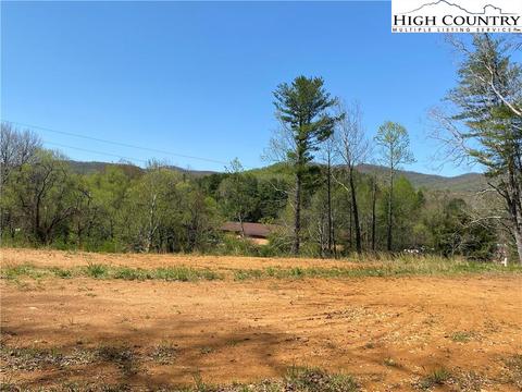 111 Carters Ridge Rd, Spruce Pine, NC 28777 photo 6