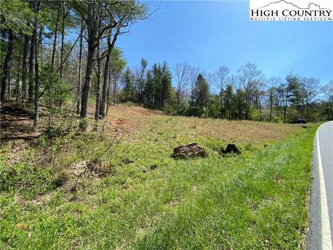 111 Carters Ridge Rd, Spruce Pine, NC 28777 photo 10