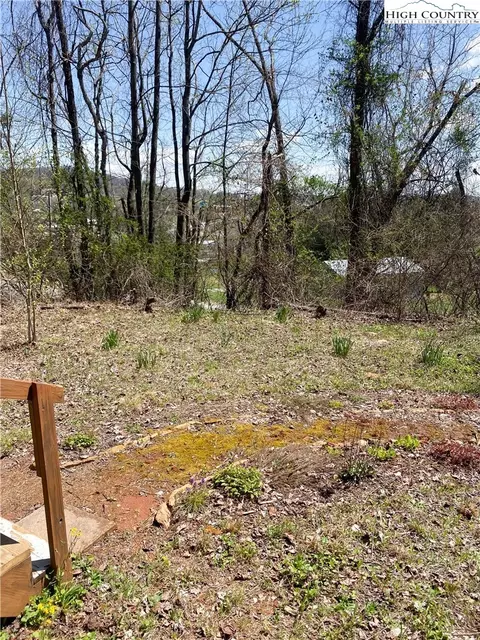 338 Mitchell Mountain Rd, Sparta, NC 28675 photo 14