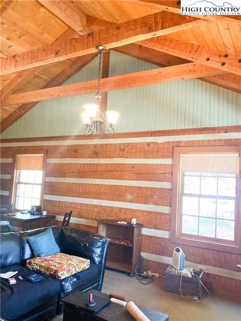 338 Mitchell Mountain Rd, Sparta, NC 28675 photo 2