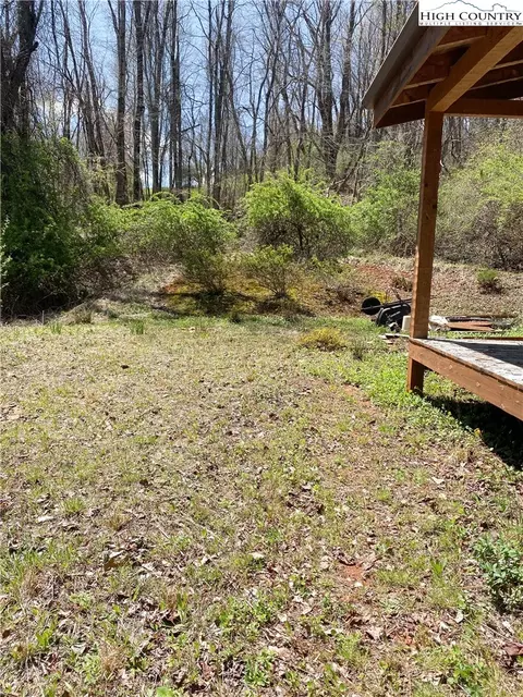 338 Mitchell Mountain Rd, Sparta, NC 28675 photo 18