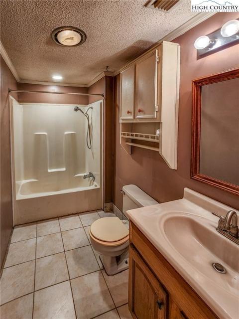 1086 Old Hampton Rd, Boone, NC 28607 photo 14