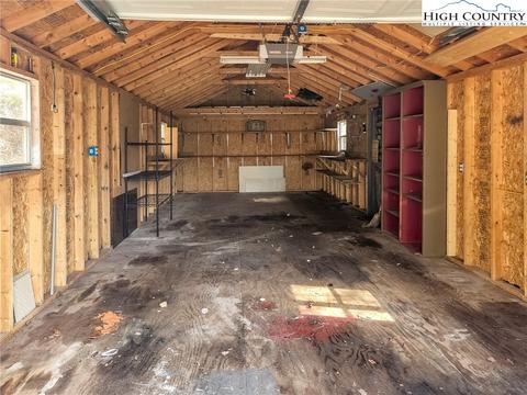 1086 Old Hampton Rd, Boone, NC 28607 photo 5