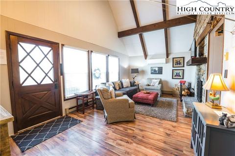 902 Pine Ridge Rd, Beech Mountain, NC 28604 photo 6
