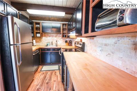 902 Pine Ridge Rd, Beech Mountain, NC 28604 photo 7