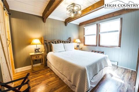 902 Pine Ridge Rd, Beech Mountain, NC 28604 photo 11